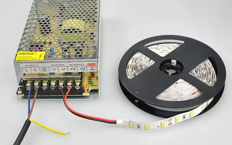 Jak vybrat LED zdroj napájení pro LED světelné pásky