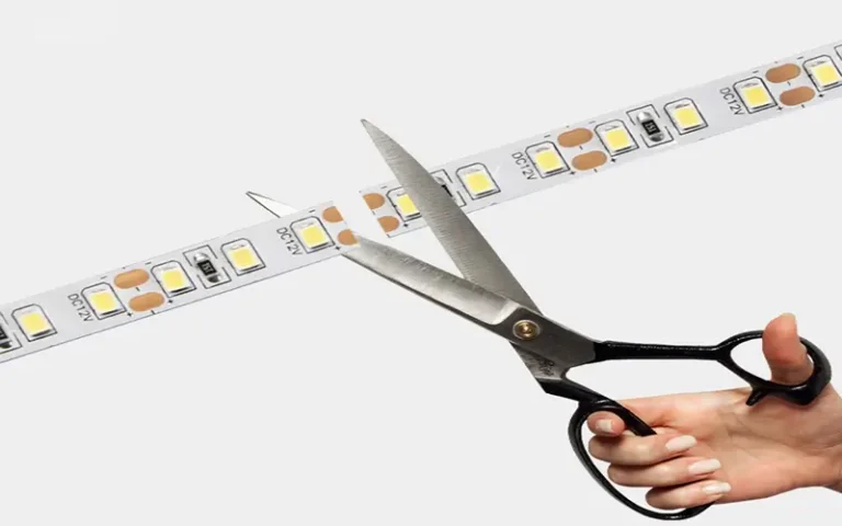 Come ricollegare la striscia LED tagliata senza connettore